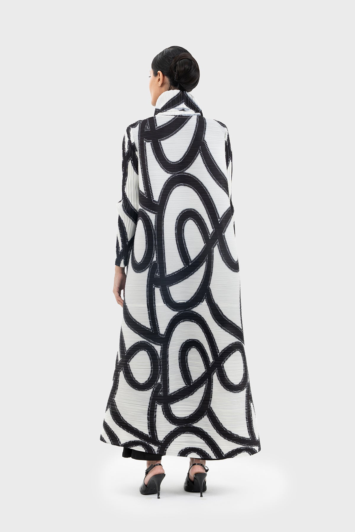 NAYA TRIBE ABAYA